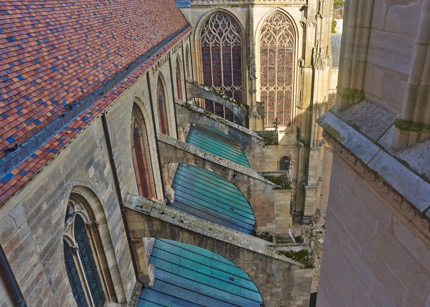 Arcs-boutants gothiques de la cathédrale de Sens